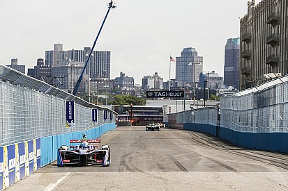 New York ePrix: Brooklyn'deki ilk yarışı Bird kazandı