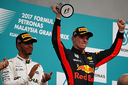 A Mercedes előrehaladott tárgyalásokat folytat Verstappennel