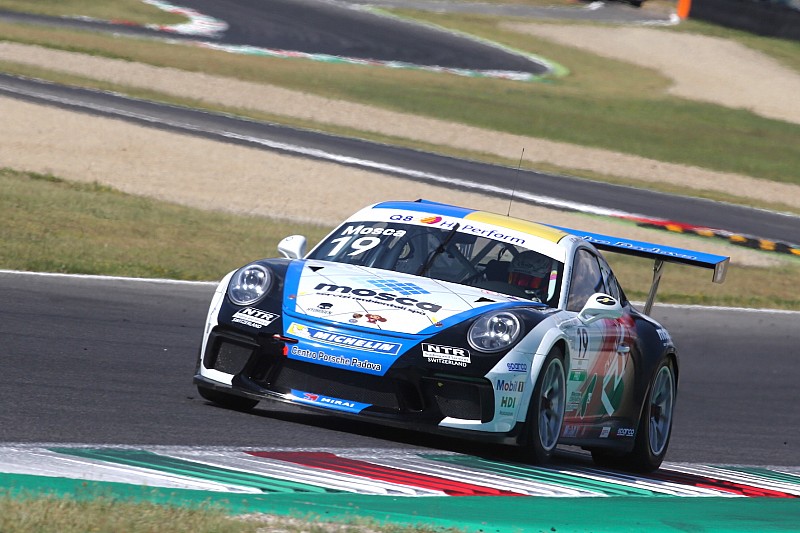 Carrera Cup Italia, Mugello: Mosca prende il comando nelle libere