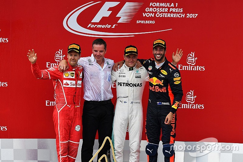 Avusturya GP: Heyecan dolu finişte Bottas, Vettel'i arkasında tutarak kazandı!