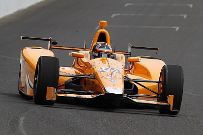 «Было непросто набрать скорость». Алонсо о первых тестах в IndyCar
