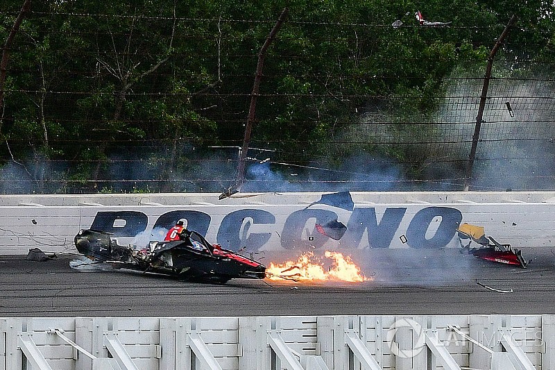 Robert Wickens, omuriliğindeki hasar yüzünden ameliyat olacak