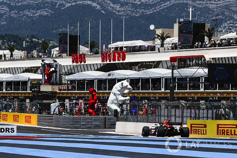 Drivers concerned over pitlane safety at Paul Ricard