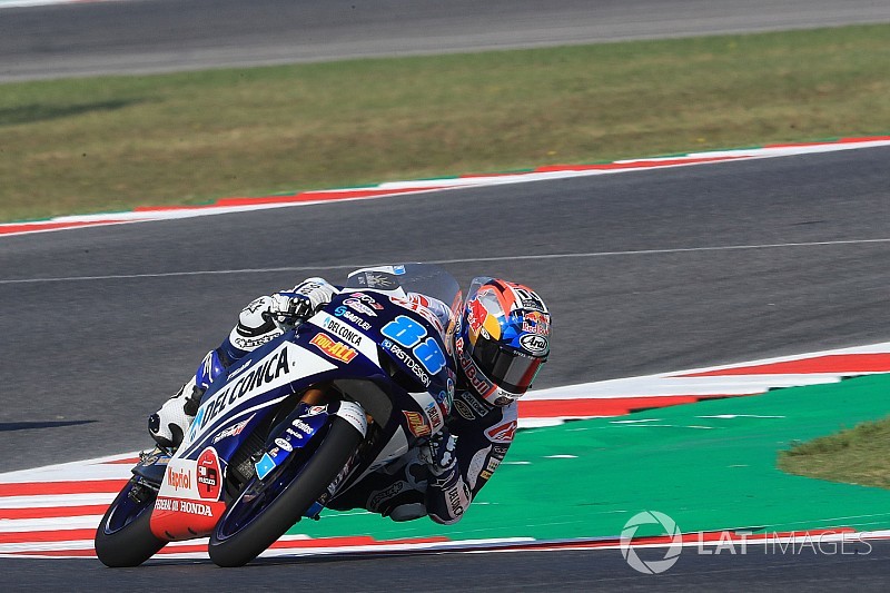 Martín golpea primero y se lleva la pole en Misano
