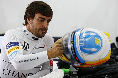 Alonso: "Vettel innentől nem hibázhat"