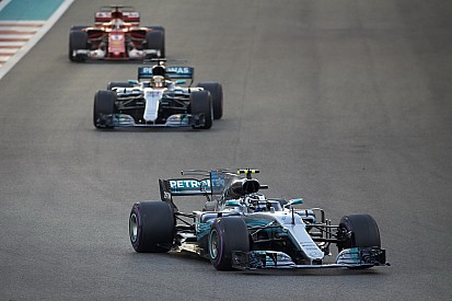 A Mercedes a Ferrari rekordjára hajt 2018-ban