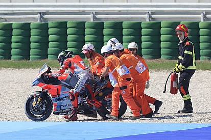 Kesalahan pemilihan ban buat Lorenzo tersungkur