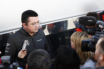 "Máxima tensión" entre McLaren y Honda, como reconoce Boullier