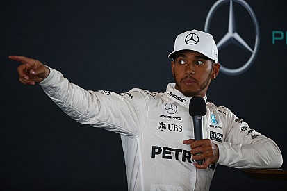 Wolff: "Este es el mejor Hamilton que he visto en estos cuatro años"