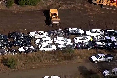 VIDÉO - 120 BMW détruites dans un accident de train