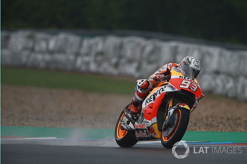 Brno MotoGP: Isınma seansının lideri 1 saniye farkla Marquez