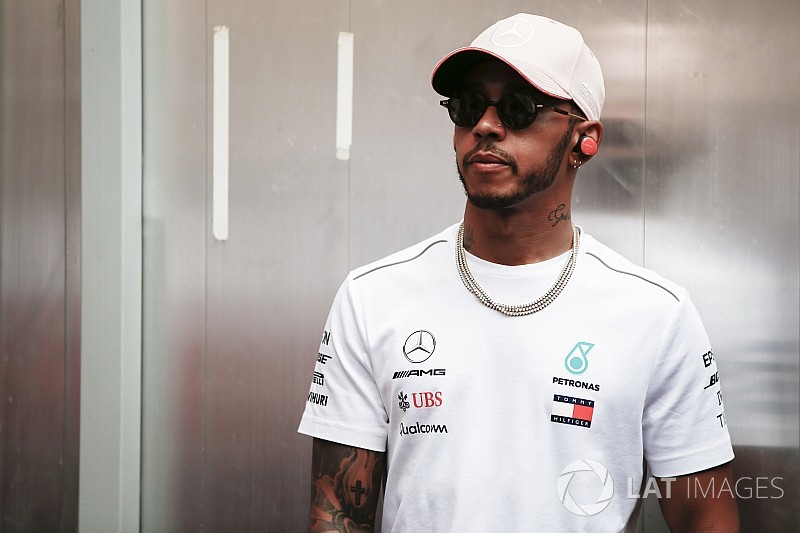 Ferrari quebra e deixa Hamilton a pé nos EUA