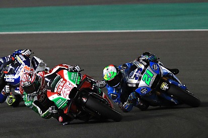 Aprilia: Espargaro fermato da un problema di pescaggio della benzina