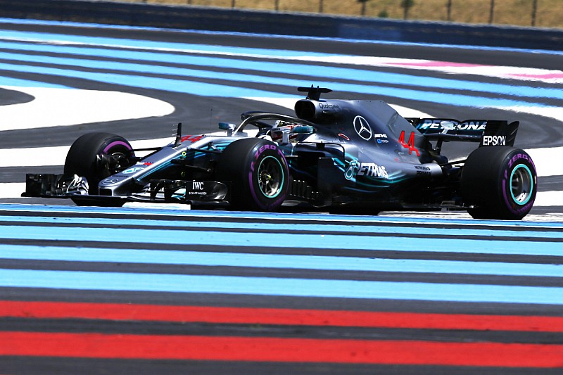 Hamilton lidera un 1-2 de Mercedes en el arranque del GP de Francia