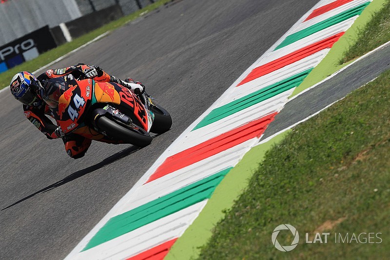 Oliveira bate Baldassarri na última volta e vence em Mugello