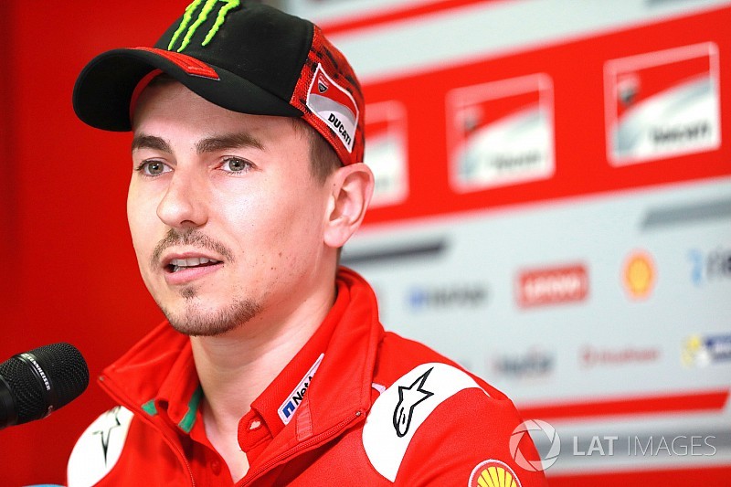 Lorenzo, 2019'da Yamaha'nın uydu takımında yarışabilir