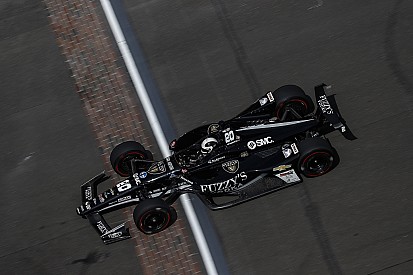 Карпентер выиграл квалификацию Indy 500, Даника Патрик седьмая