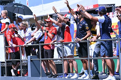 Hay 14 asientos restantes en la F1 para 2019