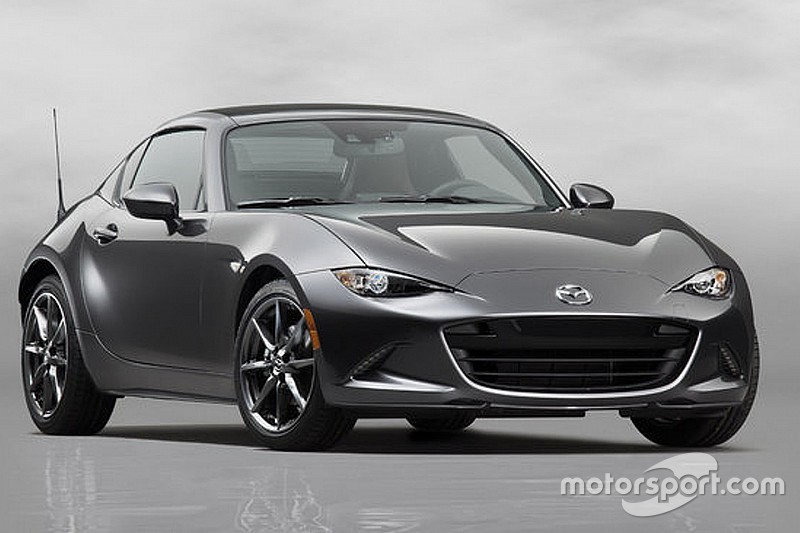 Mazda MX-5 a tutto “special”: la RF a Goodwood, la Levanto a Milano