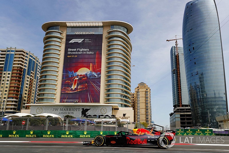 Verstappen explica problema no final do TL2 em Baku