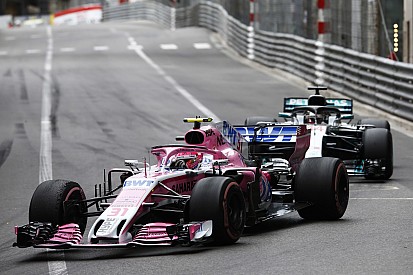 У Force India спростували чутки про допомогу Хемілтону в Монако