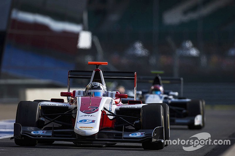 GP3 у Сільверстоуні: Альбон заробляє перший поул