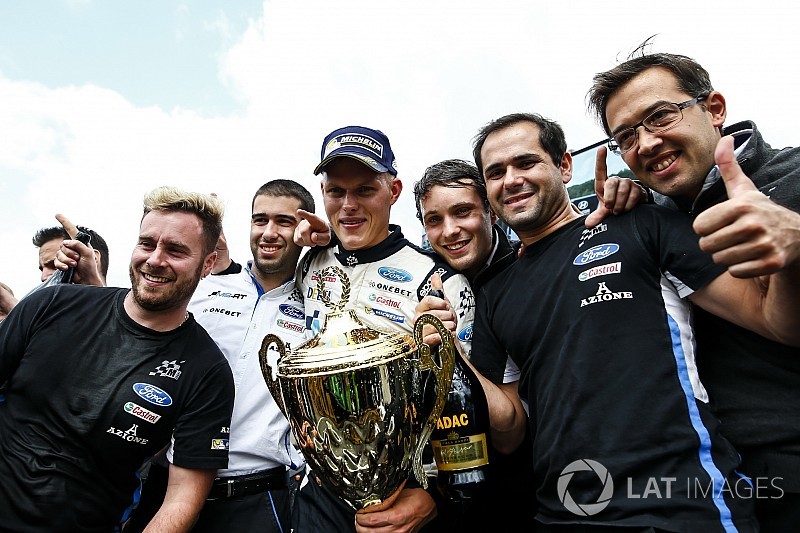 Tanak: