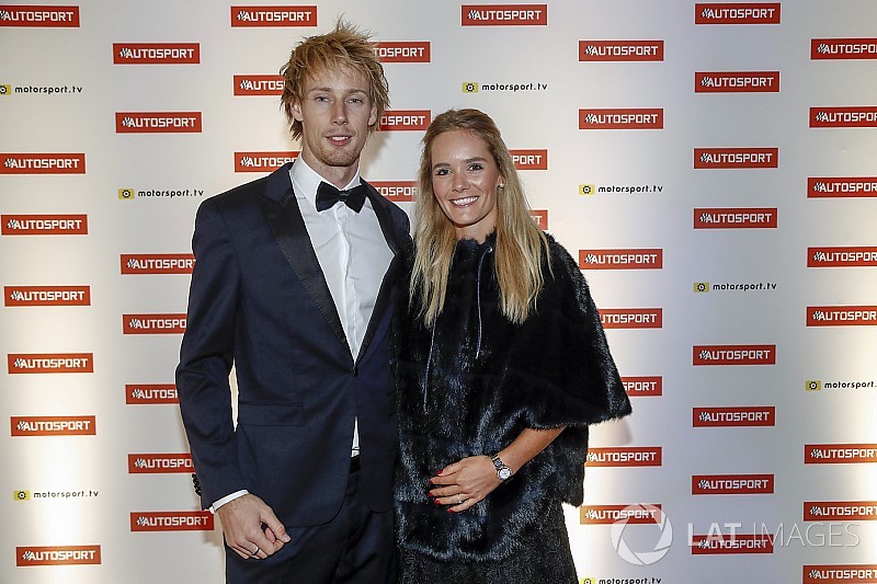 Hartley corrió su mejor carrera hacia el altar