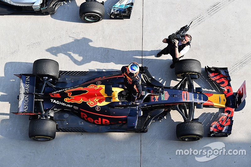 Технічний аналіз: як RB14 допоміг Red Bull виграти у Китаї