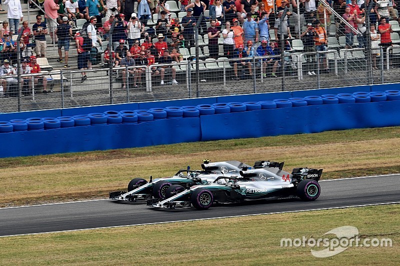 Mercedes: akkor is lett volna csapatutasítás, ha Bottas van elöl