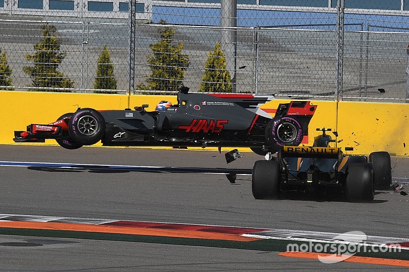 Palmer: Grosjean seharusnya