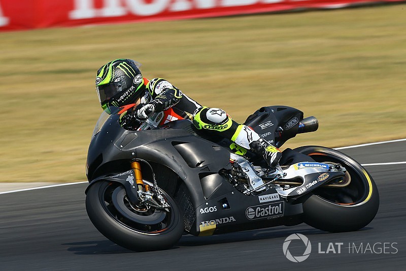 Crutchlow supera Rins e comanda primeiro dia em Buriram