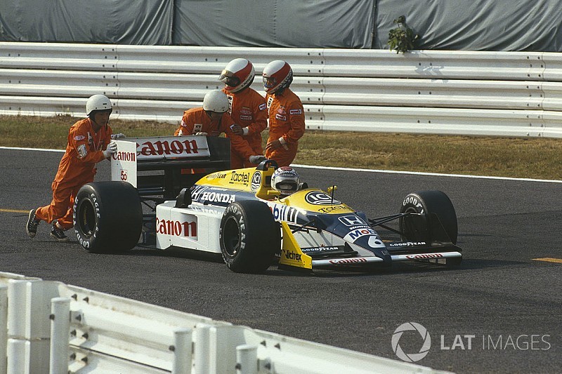 Williams не виключає переходу на двигуни Honda