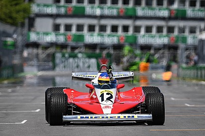Así fue la "emocionante" exhibición de Jacques Villeneuve con el Ferrari de su padre