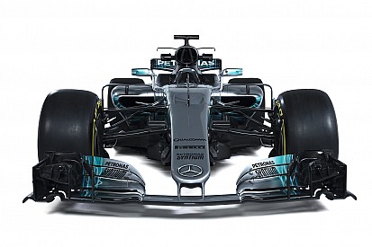 Галерея: Mercedes W08 у деталях