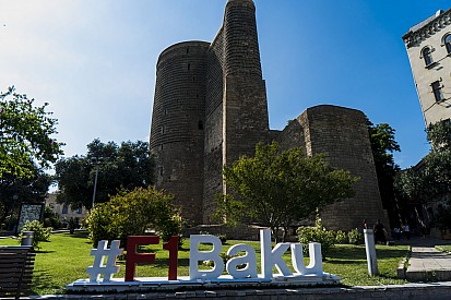 Спекотне Баку чекає на Формулу 1