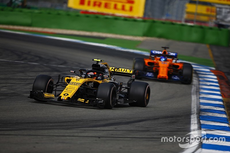 Button avisa Sainz que melhora da McLaren está longe