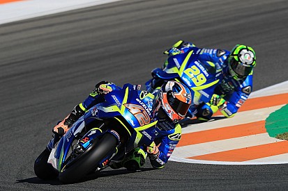 Pilotos da Suzuki confiam que erros de 2017 não se repetirão
