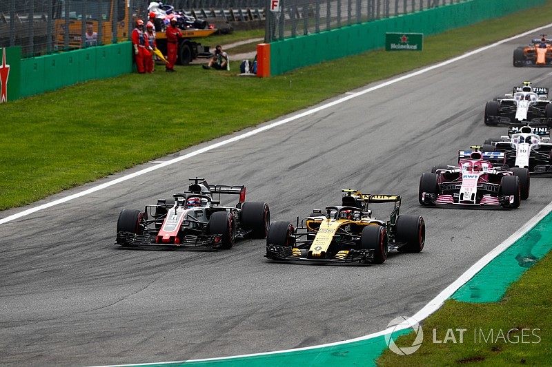 Renault, Grosjean'ın Haas aracını protesto etti!