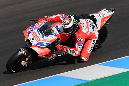 Lorenzo pekerjakan Debon sebagai pelatih pembalap