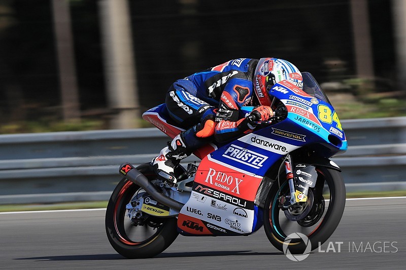Com cronômetro zerado, Kornfeil crava 1ª pole da carreira