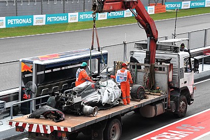 Több mint 170 millió forintos a kár Grosjean autójában