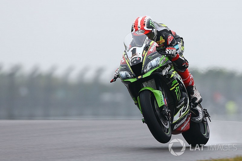 Donington, Libere 4: ancora Rea e Sykes, Ducati a 6 decimi