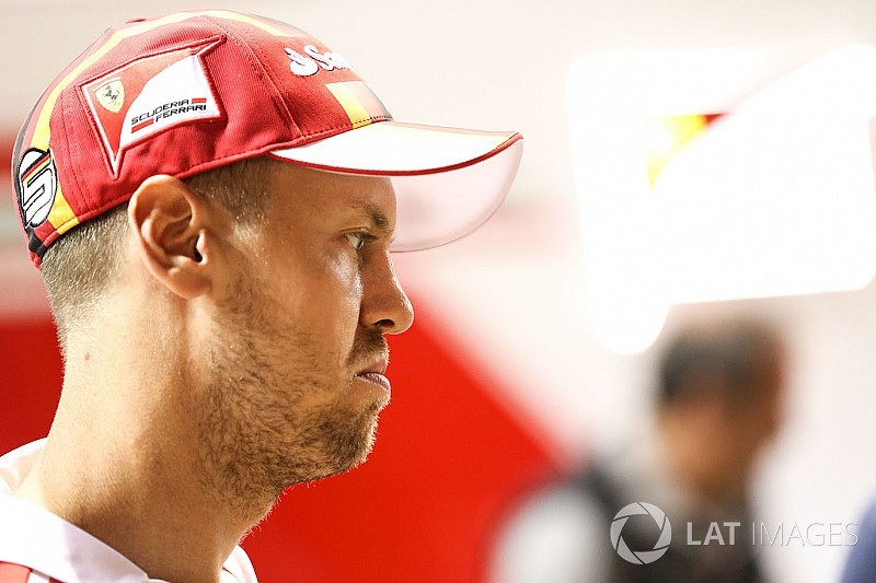 Vettel csak magát hibáztathatja a szingapúri kiesésért