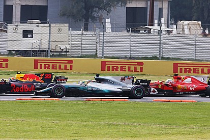Lauda questiona agressividade de Vettel sobre Hamilton