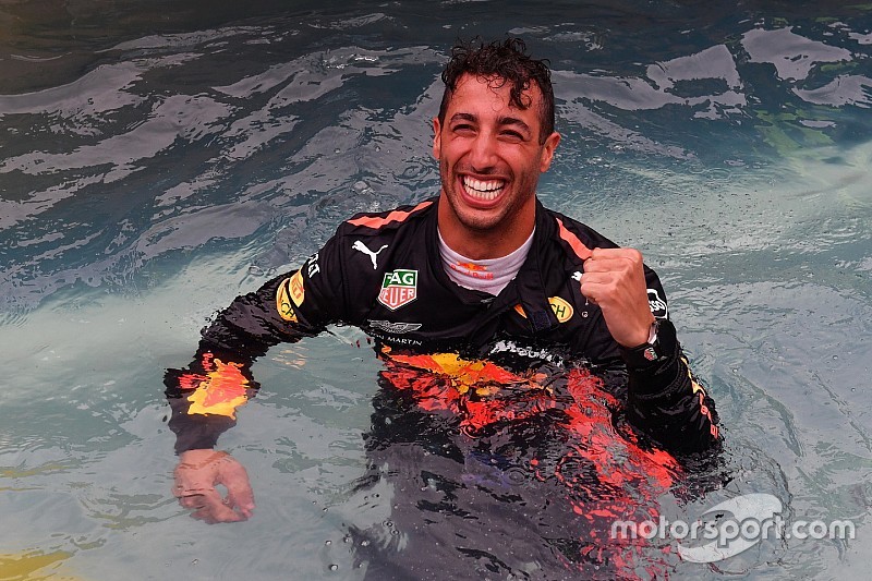 Ricciardo: még legalább egy pályán nyernünk kell a szünet előtt