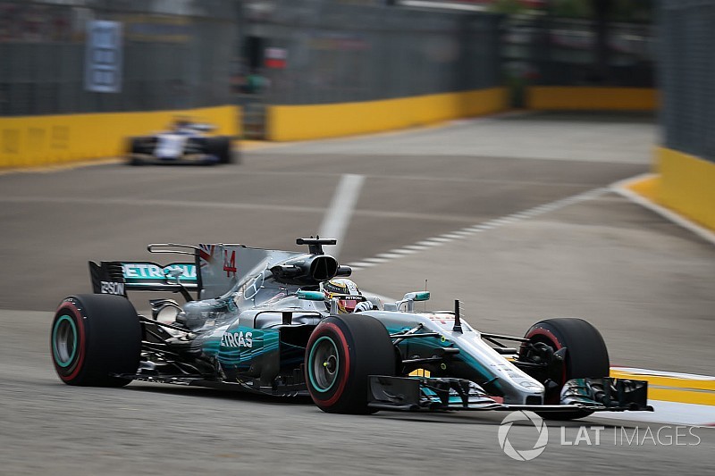 Hamilton: „A Mercedes problémái 2018-ig nem oldódnak meg”