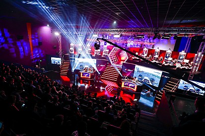 Remaja asal Inggris jadi juara perdana F1 eSports