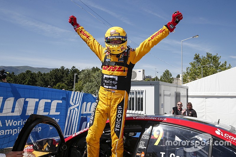 WTCC на Віла-Реал: Коронель виграє першу гонку