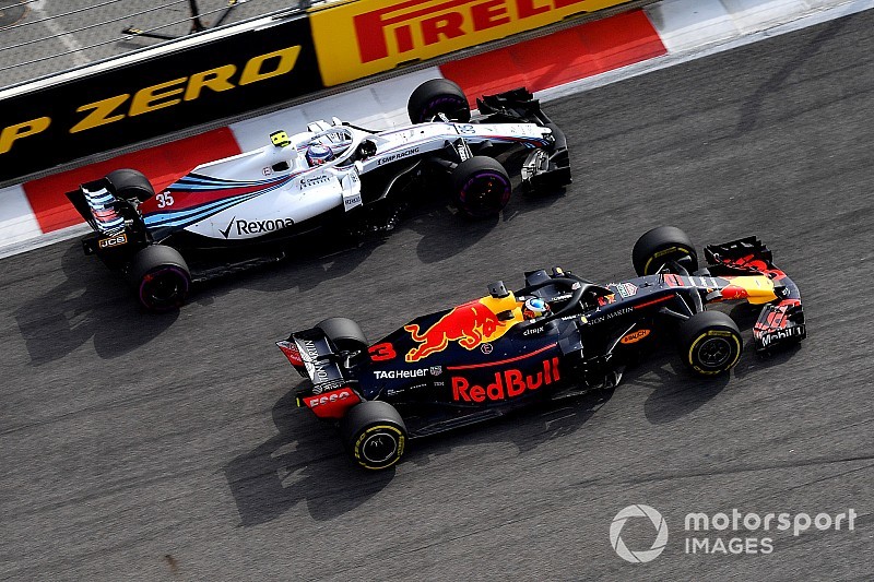 Şanssız bir yarış geçiren Ricciardo: Şampanya tadının neye benzediğini unuttum!